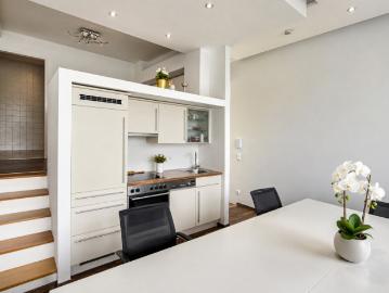 Über den Dächern am Wienerberg – Wohnen mit Penthouse Charakter, Loggia und Zukunftsanbindung | ZELLMANN IMMOBILIEN
