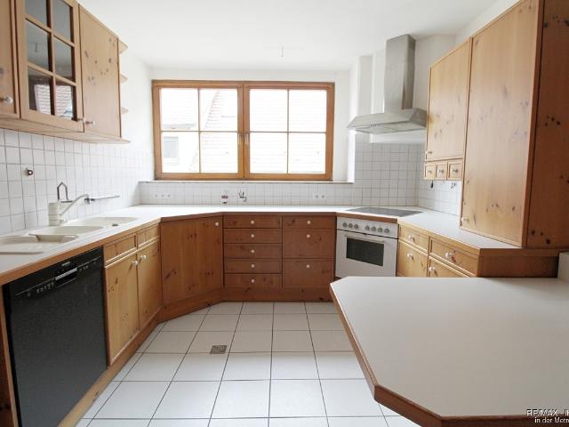 Über den Dächern Roßtals Großzügige 4,5 Zimmer Wohnung