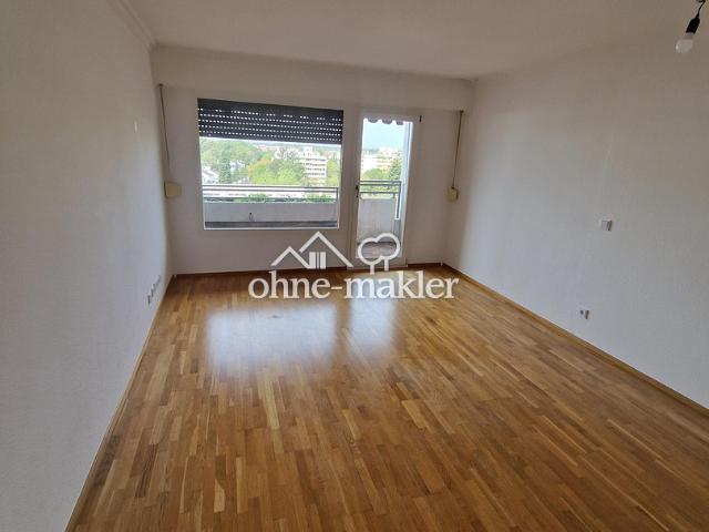 Über den Dächern von Unterhaching: 4 Zimmer, Dachpool & neue Küche