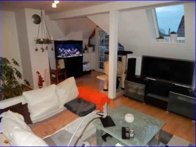 Über den Dächern von Bad Oeynhausen. 3 Zimmer Dachgeschosswohnung mit Balkon in Kurparknähe
