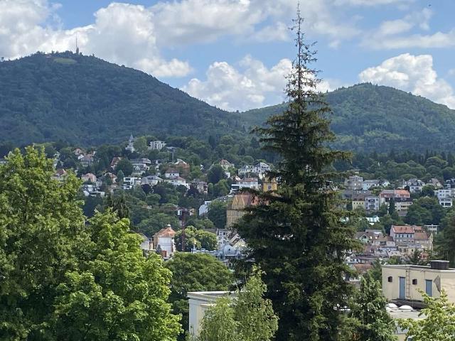 Über den Dächern von Baden Baden