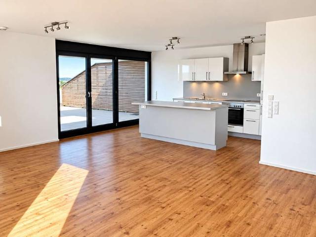 Über den Dächern von Böblingen moderne 3 Zimmer Wohnung mit großer Terrasse & TG