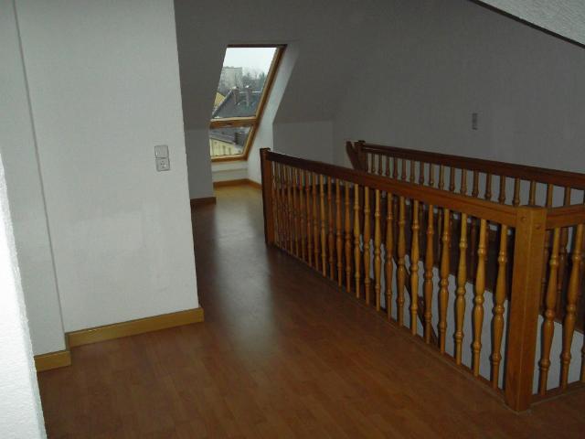 Über den Dächern von Chemnitz – Charmante Maisonette mit 2 Bädern & Einbauküche