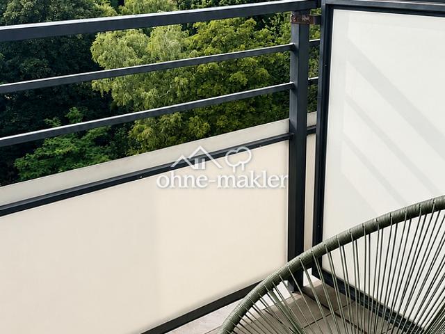 Über den Dächern von Eilbek – möbliertes City Apartment mit Balkon & Weitblick