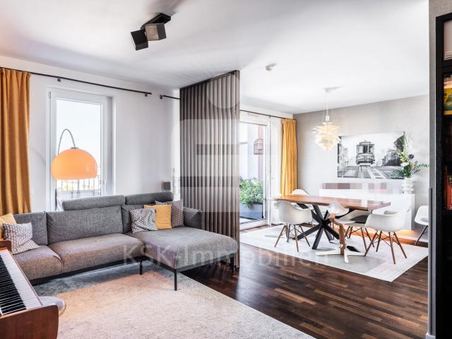 Über den Dächern von Köln: Exklusives 4 Zimmer Penthouse mit Sonnenterrasse!