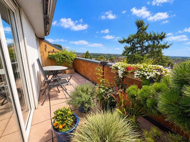 Über den Dächern von Remscheid Dachgeschoss Eigentumswohnung mit Balkon und herrlichem Fernblick