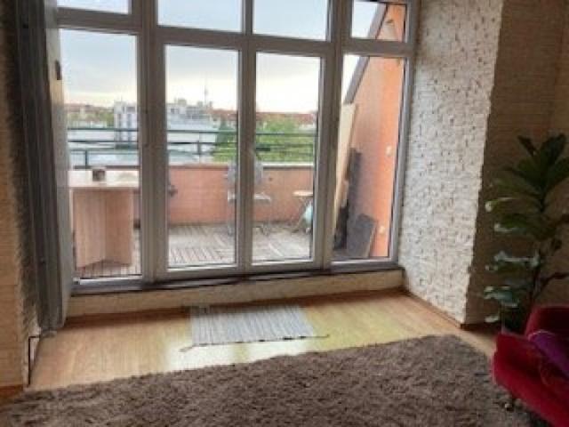 Übergangsmiete bis 31.12. in wunderschöner 75qm 2 Raum Dachgeschosswohnung in Weißensee