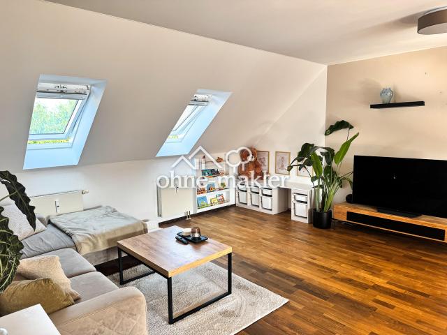 Übernahme ab sofort & provisionsfrei: Gepflegte 3 Zimmer Wohnung mit Südwestbalkon & TG Stellplatz