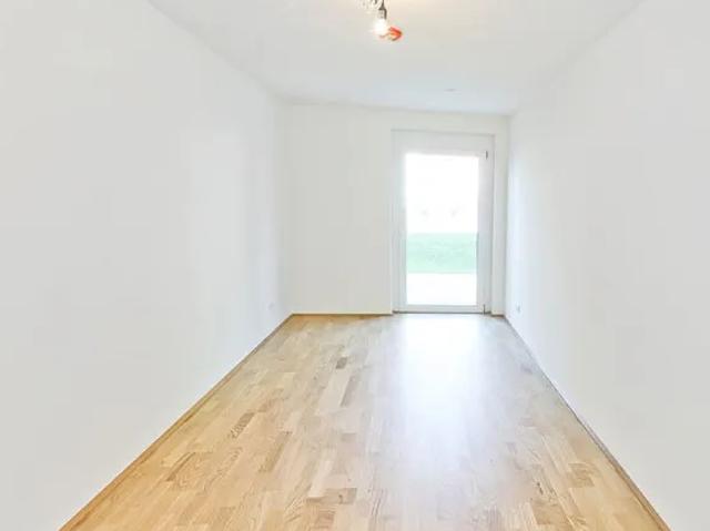 UBG3 3 Zimmer Wohnung mit Garten & Terrasse