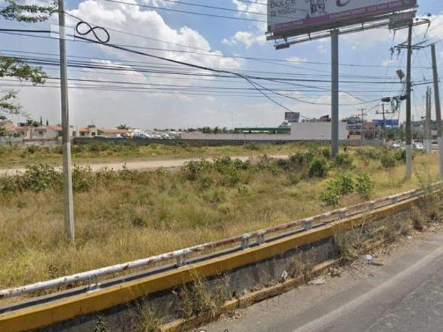 Terreno en Venta en Av. Vallarta y Periférico