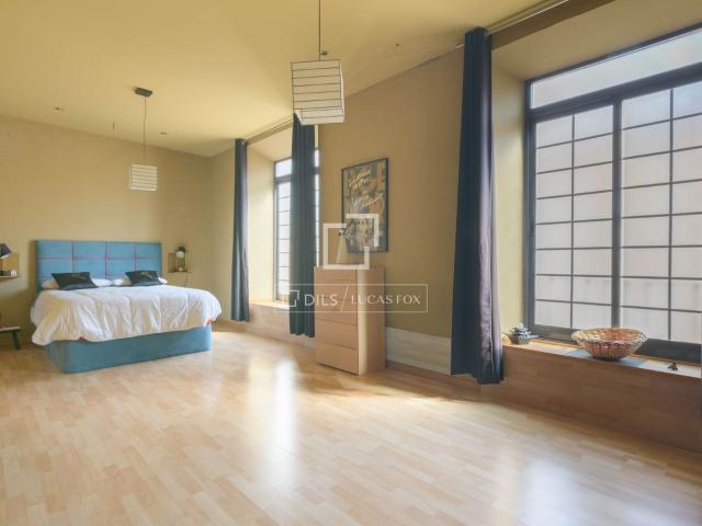 Ubicada en el corazón de Málaga, en el emblemático barrio de. 330m² Málaga