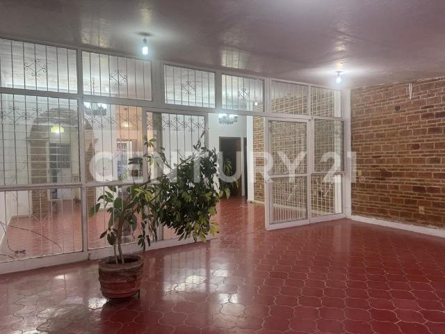 Ubicada en el fraccionamiento Villa Nova