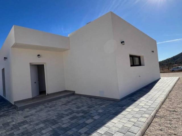 Ubicada en la tranquila localidad de Cañada de la Leña, esta. 168m² Cañada de la Lena