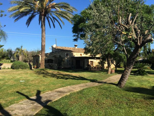 Ubicada en las afueras de Inca, en el corazón de Mallorca, l. 380m² Inca