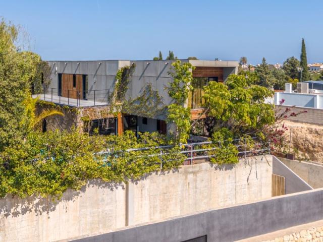 Ubicada en Lloixa, una de las áreas más selectas de San Juan. 187m² Sant Joan d'Alacant