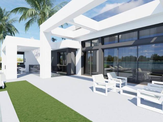 Ubicada en los serenos alrededores de Santa Rosalía, esta ex. 335m² Santa Rosalia