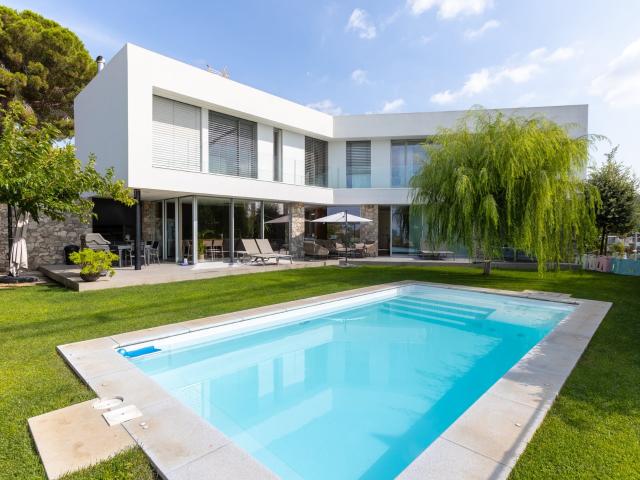 Ubicada en Teià, una de las zonas residenciales más valorada. 377m² Teià