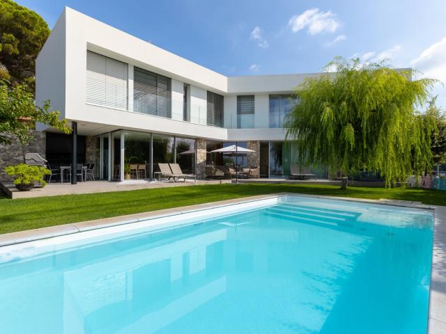Ubicada en Teià, una de las zonas residenciales más valorada. 377m² Teià