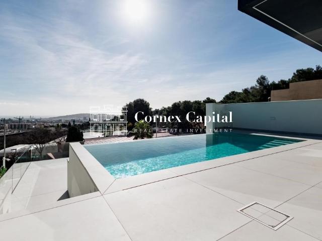 Ubicada en una de las zonas más exclusivas y tranquilas de S. 710m² Barcelona