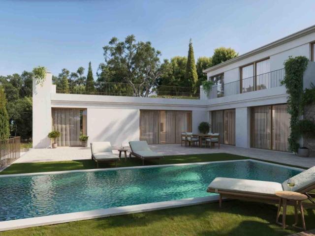 Ubicadas en las tranquilas colinas residenciales de Elviria. 300m² Elviria