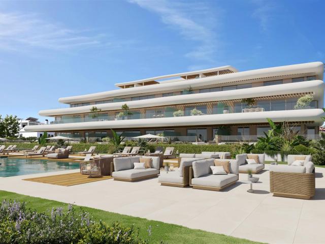 Ubicado en Casares Costa, este exclusivo conjunto residencia. 166m² Casares
