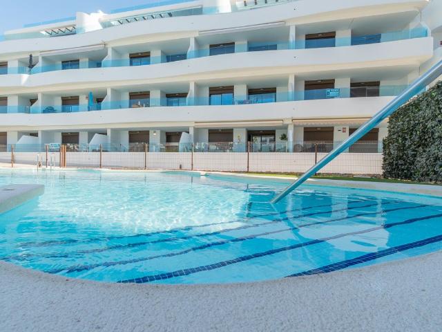 Ubicado en la hermosa Orihuela Costa, este exclusivo conjunt. 307m² Flamenca