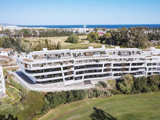 Ubicado en la prestigiosa localidad de Marbella, este exclus. 200m² Marbella