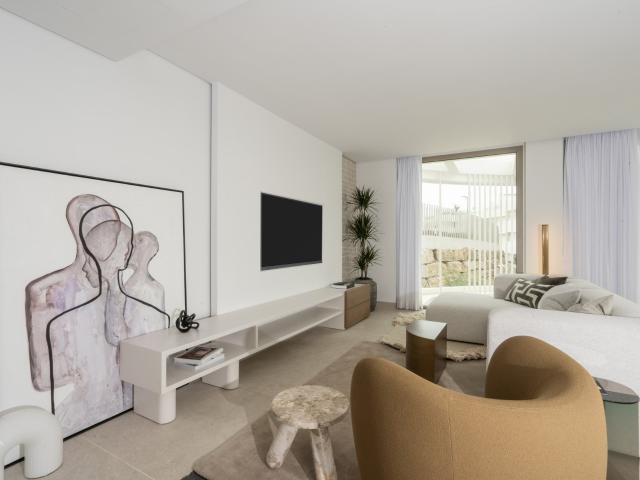 Ubicado en la prestigiosa ubicación de La Vista Marbella en. 174m² Benahavís