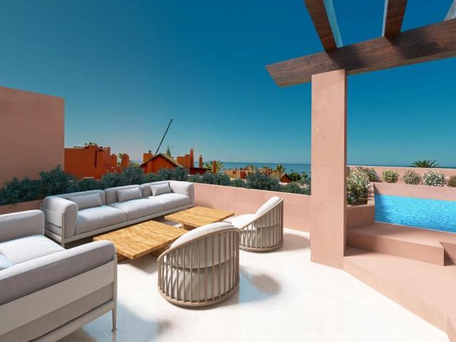 Ubicado en la prestigiosa urbanización frente al mar de Torr. 206m² Estepona