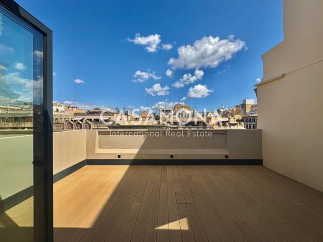 Ubicado en un edificio nuevo impecablemente conservado en la. 122m² Barcelona
