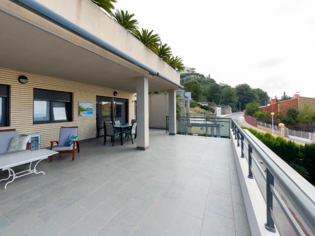 Ubicado en una de las zonas más privilegiadas de la costa me. 173m² Oropesa