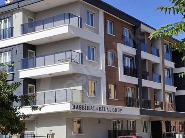 ÇUBUK ANKARA BULVARINDA 1+1 KATTA LÜKS MÖBLELİ DAİRE
