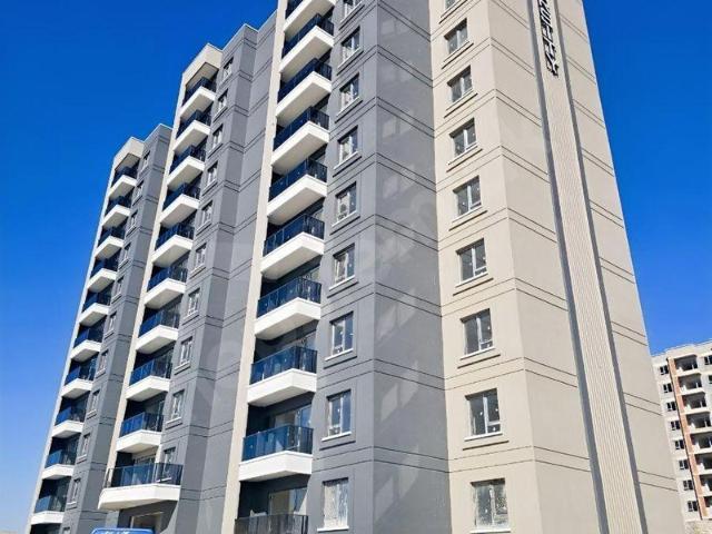 Çubuk Esenboğa'da Üniversite Karşısı Satılık 1+1 Daire