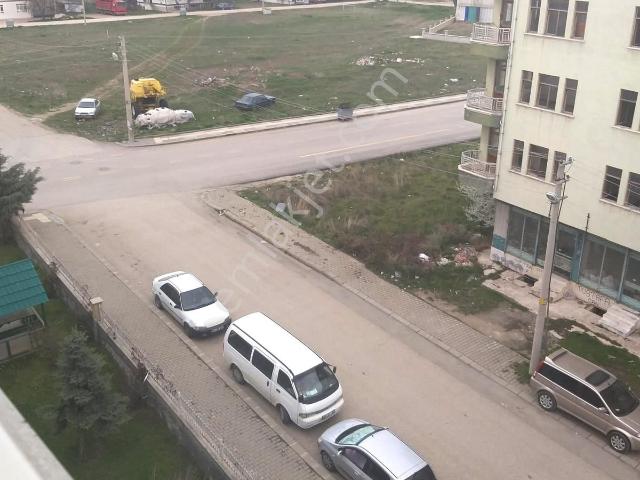 Çubuk/bekiryılmaz/ilköğretimokul/yanında/katta/3+1+kiler/katta