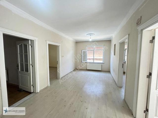 Çubuklu Beşevlerde Aileye Uygun Ferah 2+1 Kiralık Daire