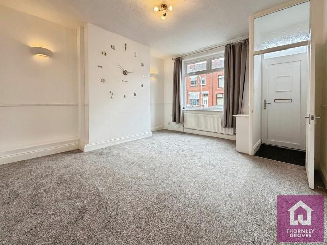 Uganda Street, Bolton BL3 3 bed terraced house to rent £995 pcm £230 pw