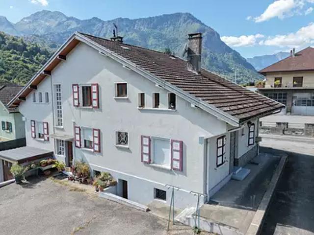 Ugine 73400 Achat / Vente maison 11 pièces t11