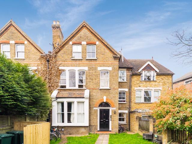 Udney Park Road, Teddington, Middlesex TW11, 1 bed flat to rent, £1,100 pcm | PrimeLocation