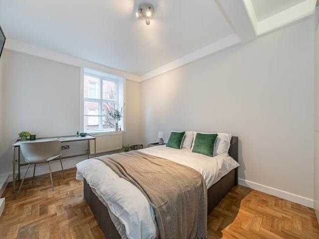 Udall Street London SW1P 1 bed flat to rent £1,425 pcm £329 pw