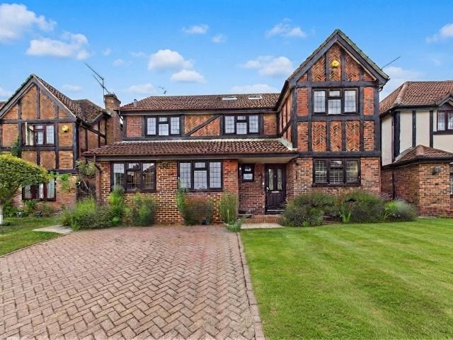 Uffcott Close, Lower Earley, Reading, Berkshire RG6, 5 bed detached house to rent, £2,900 pcm | PrimeLocation