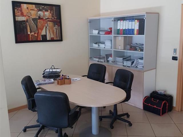 Ufficio bilocale 60mq