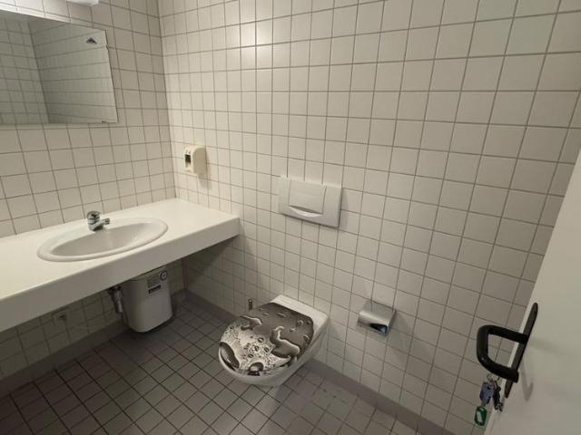 Ufficio di 130 m² nel complesso Piazzale alla Valle – Mendrisio centro Disponibile subito