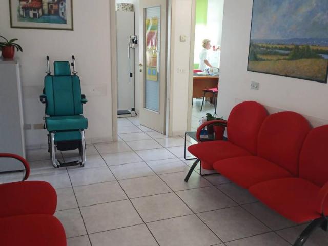 Ufficio trilocale 70mq