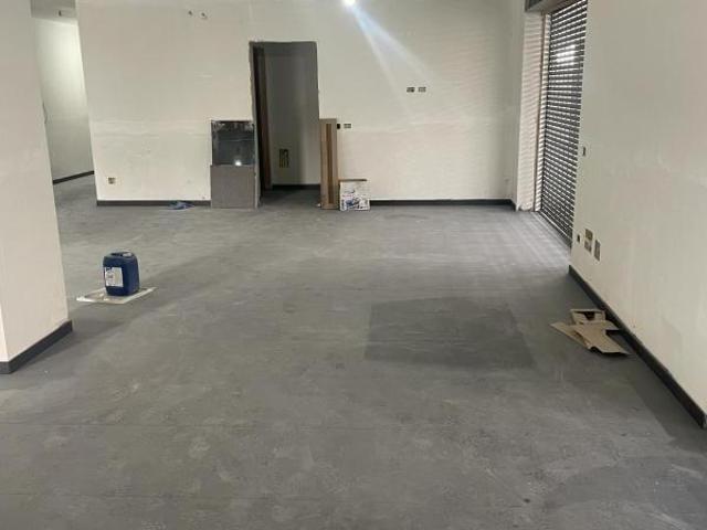Ufficio 8 vani 300mq