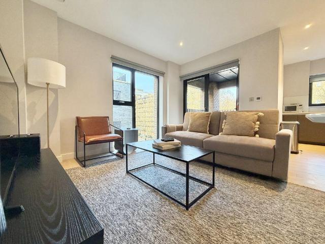 Ufford Road, SE1 1 bed apartment to rent £3,000 pcm £692 pw