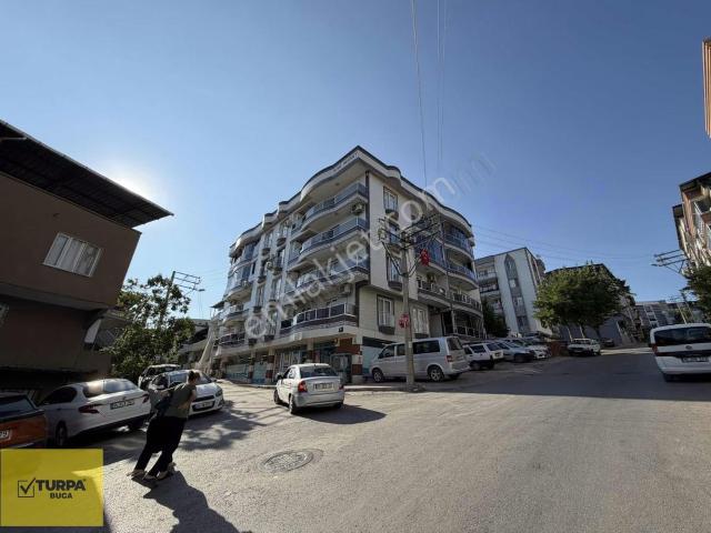 Ufuk Mahallesi'nde Fırsat! A'dan Z'ye Full Tadilatlı 3+1 Daire