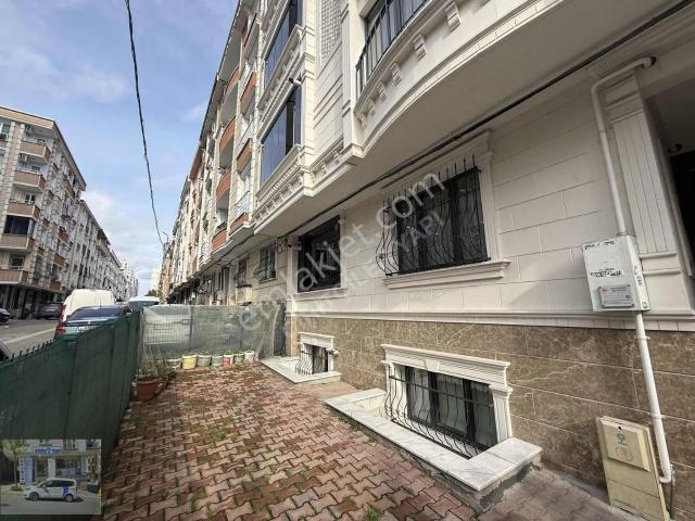 Ufuk Caddesi Dibinde Metrobüse 10 Dk Mesafede Lüx 3+1 Daire
