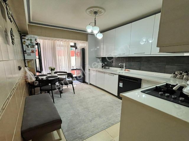 Ufuktepe' De Yüksek Giriş 3+1 Altı Daire Masrafsız !rakam Düştü