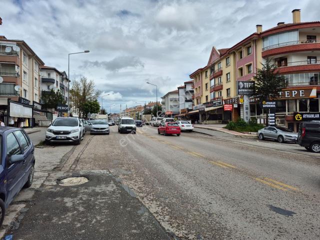 Ufuktepe De Cadde Üzerinde 130 M2 Satılık 3+1 Daire
