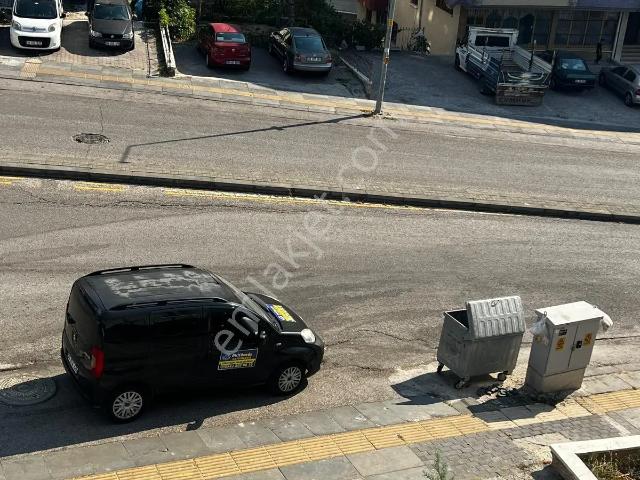 Ufuktepe'de Cadde Üzeri Katta Şirin Yapılı 3+1 Kiralık !